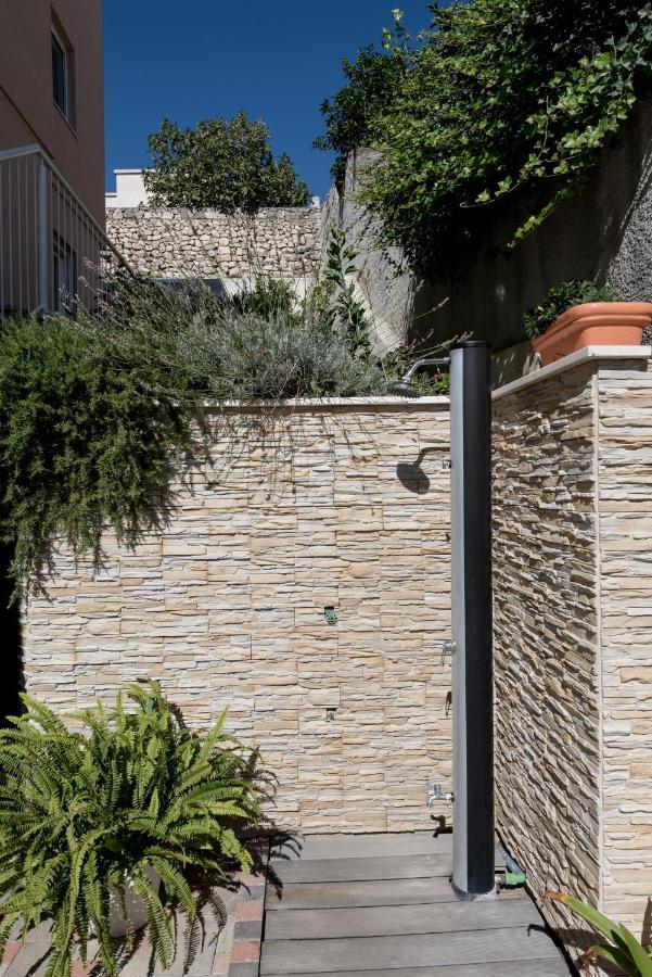 Apartments Amneris Trogir Exteriér fotografie